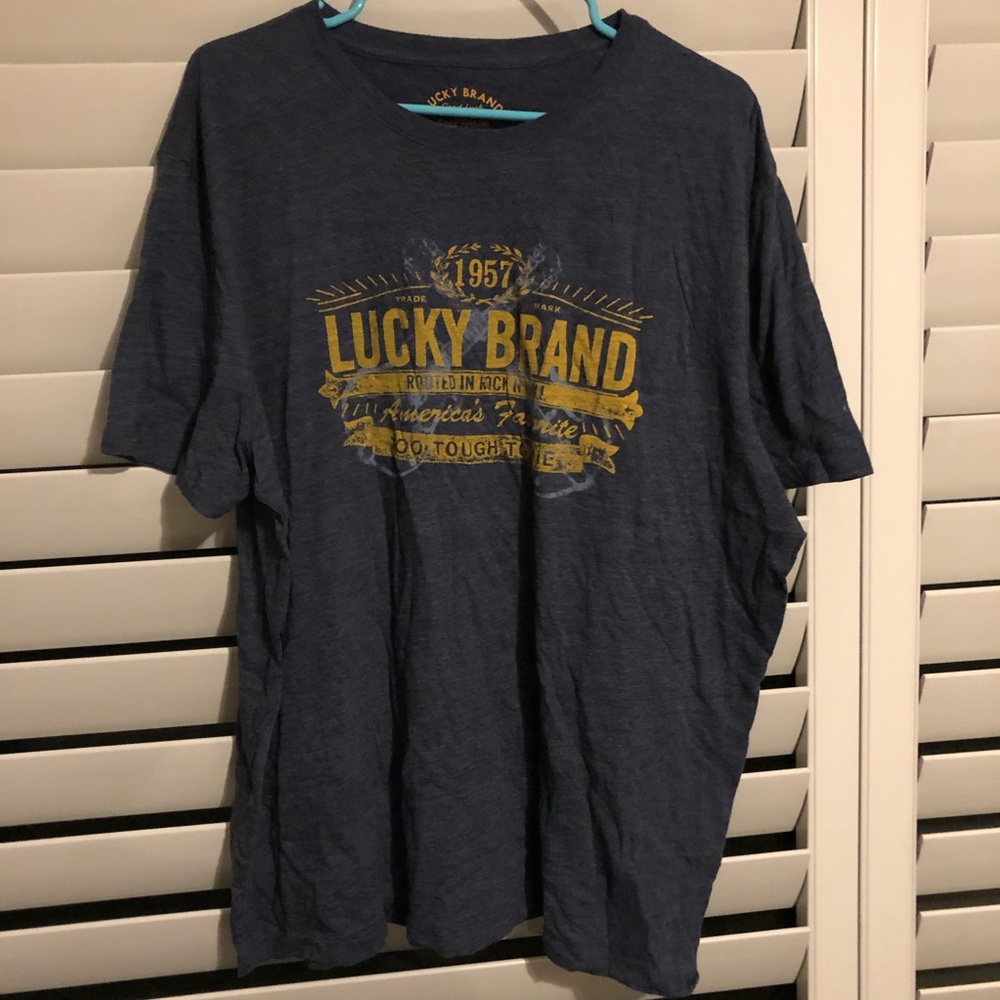 Lucky Brand T-Shirt
